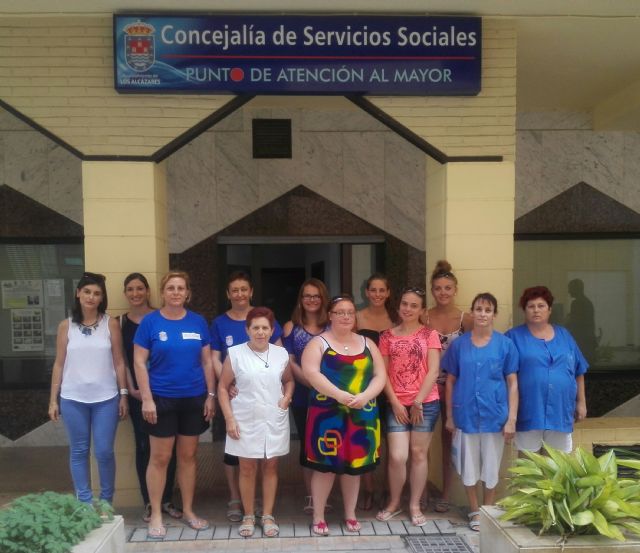 Un total de doce alumnos franceses realizan prácticas en el Ayuntamiento de Los Alcázares
