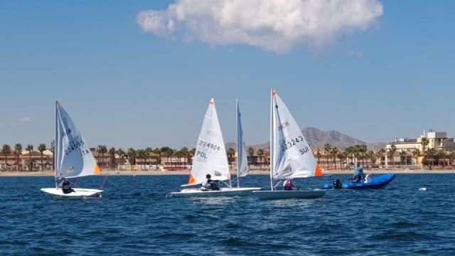 Arranca el Campeonato de Europa de ILCA 4 en Los Alcázares con la participación de 438 regatistas internacionales