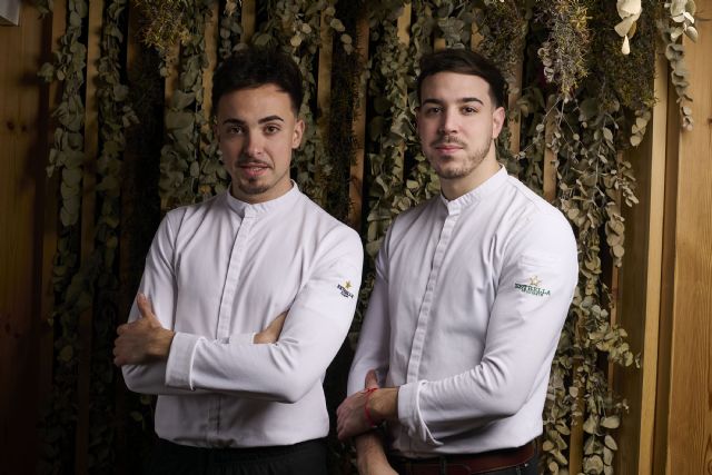 Gastromar regresa a Los Alcázares con más sabor, experiencias y los chefs Michelin de Cañitas Maite como embajadores