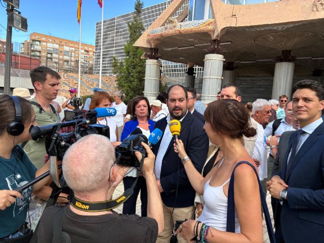 El alcalde de Los Alcázares rechaza la modificación de la Ley del Mar Menor que busca rebajar sanciones a quienes contaminen