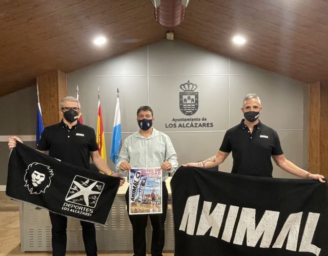 El concejal de Deportes presenta el 'Baño de Navidad'