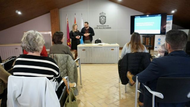 La concejalía de Turismo de Los Alcázares clausura con éxito el Curso de Marketing Digital para Empresas Turísticas