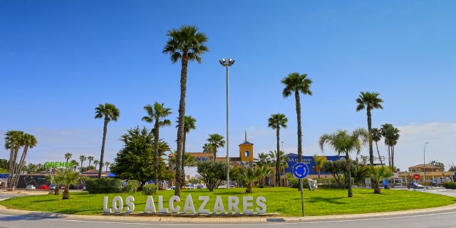 Los Alcázares consolida su estabilidad financiera con un superávit de 164.472 euros en 2024