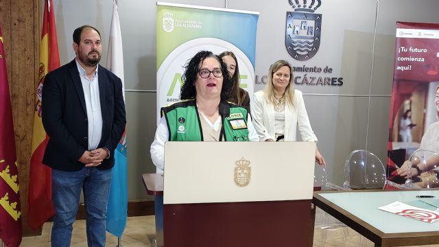 Inserta Empleo y el Ayuntamiento de Los Alcázares firman un convenio para fomentar el empleo de las personas con discapacidad
