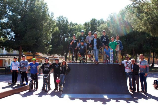 Los Alcázares estrena 'skatepark'