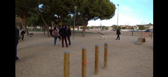 Inaugurado el segundo parque canino de Los Alcázares