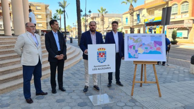 El Ayuntamiento de Los Alcázares y Endesa X renuevan más de 1.800 luminarias del municipio