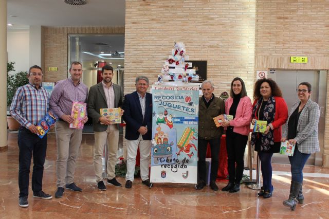 Navidades Solidarias para que ningún niño se quede sin juguete en Los Alcázares