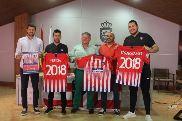 El Atlético Madrid impartirá su filosofía de entrenamiento en Los Alcázares